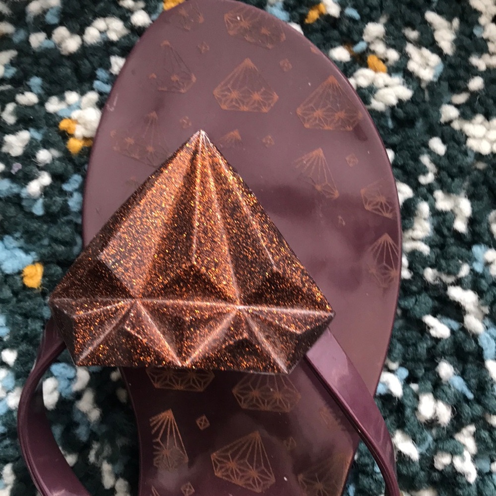 Sandals - Picture 2 of 4